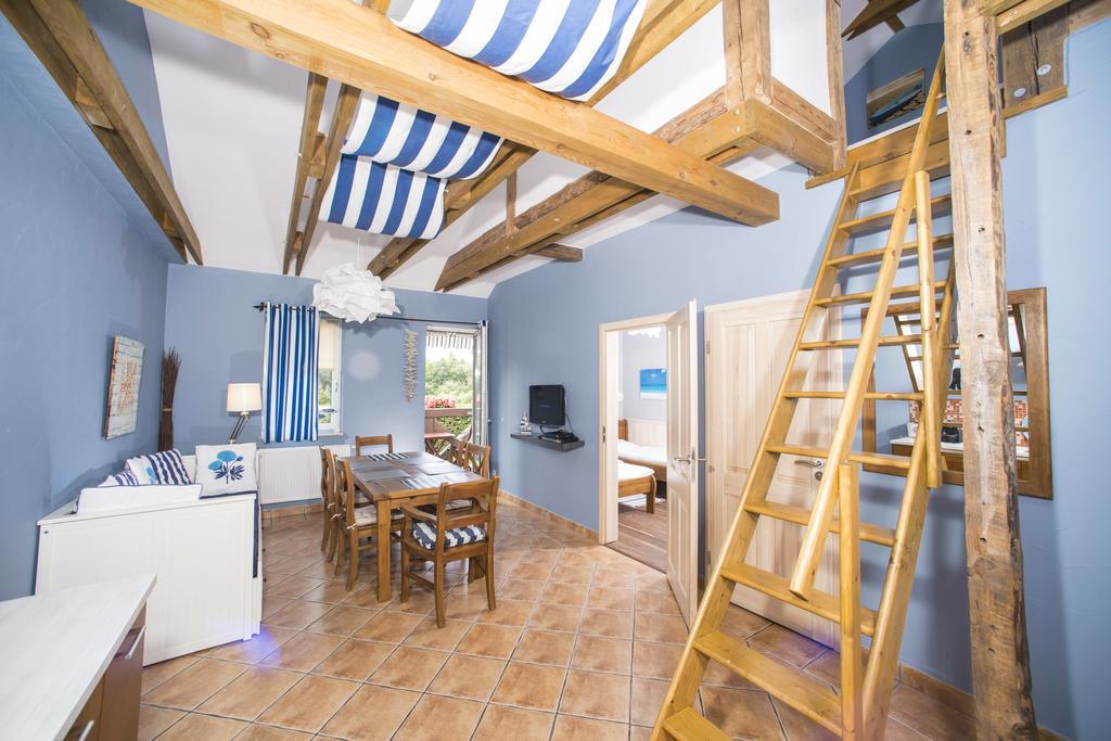 Villa Mare Apartamenty Грзибово Экстерьер фото