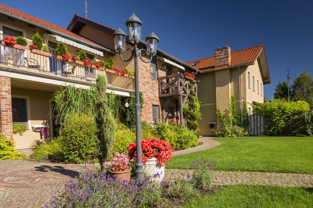 Villa Mare Apartamenty Грзибово Экстерьер фото