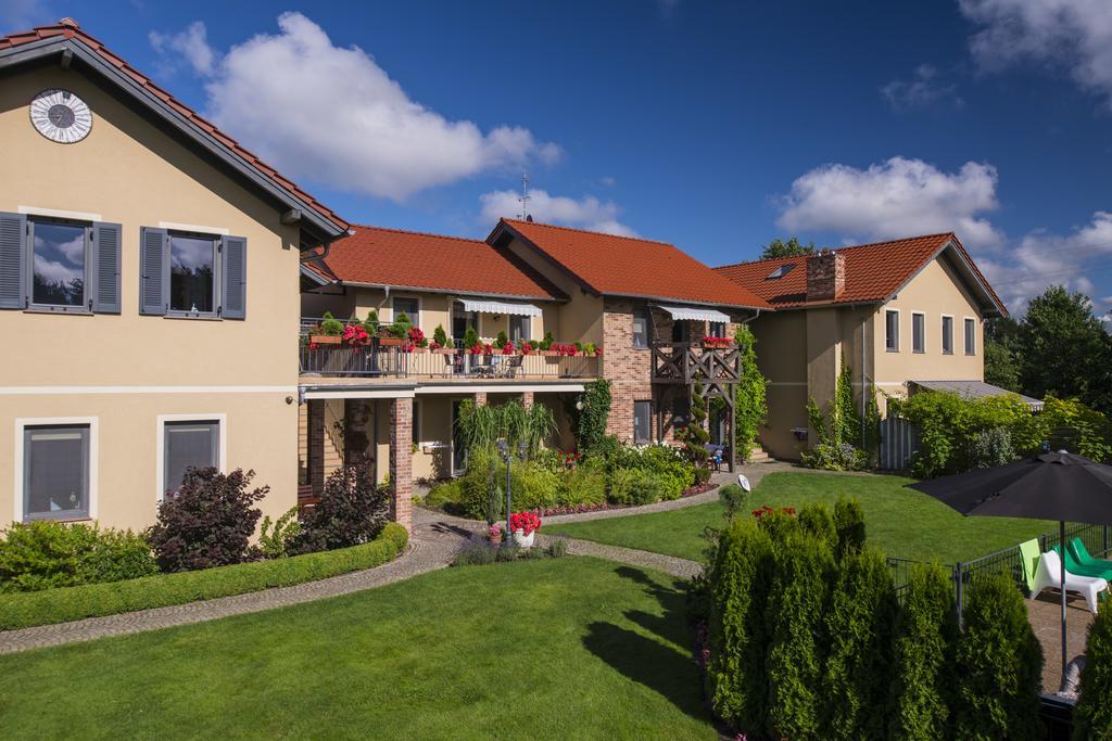 Villa Mare Apartamenty Грзибово Экстерьер фото
