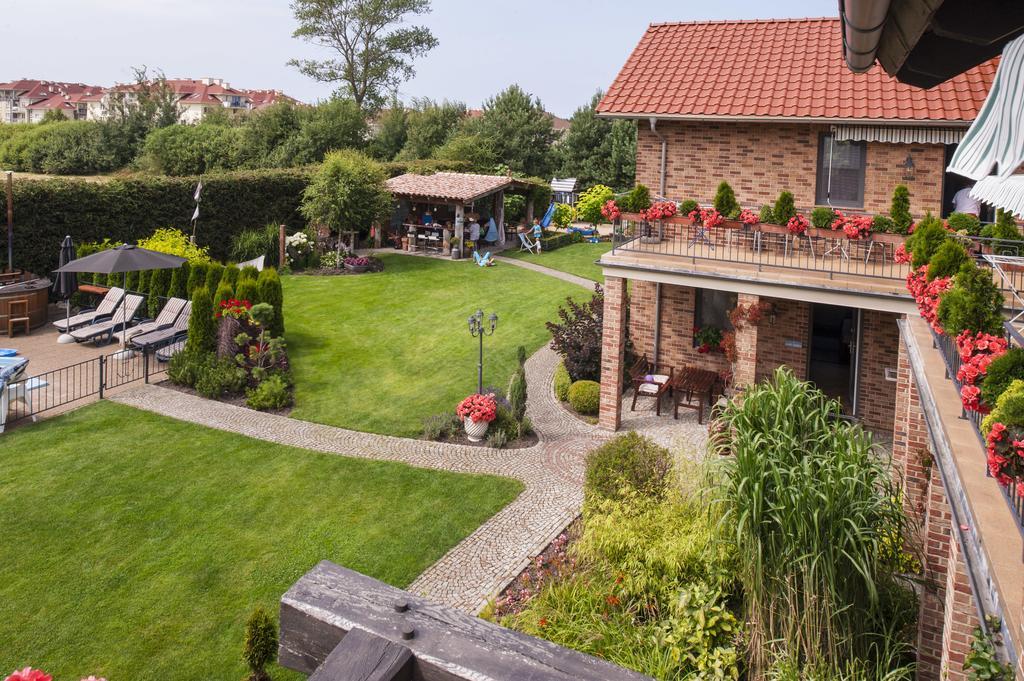 Villa Mare Apartamenty Грзибово Экстерьер фото