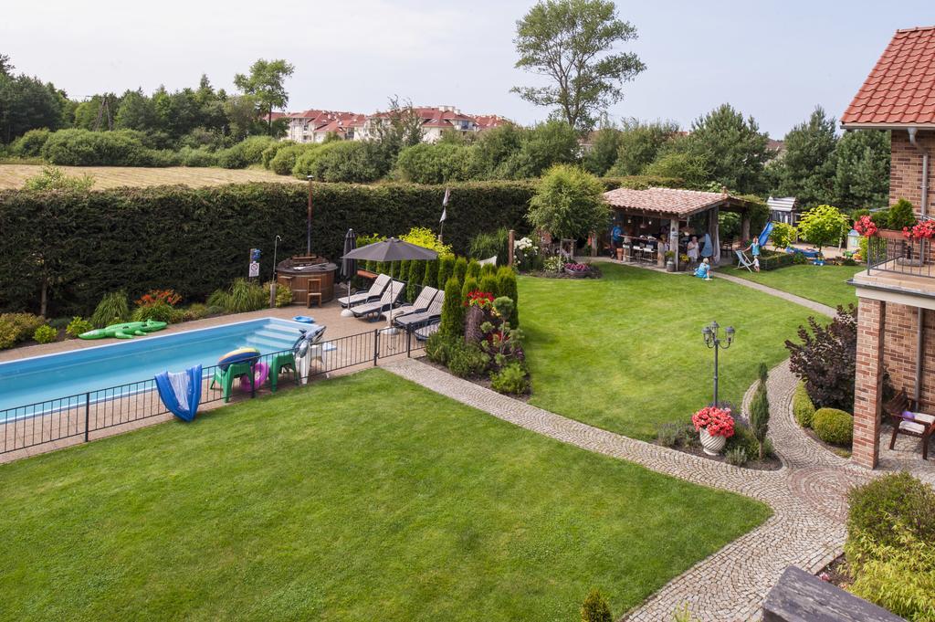 Villa Mare Apartamenty Грзибово Экстерьер фото